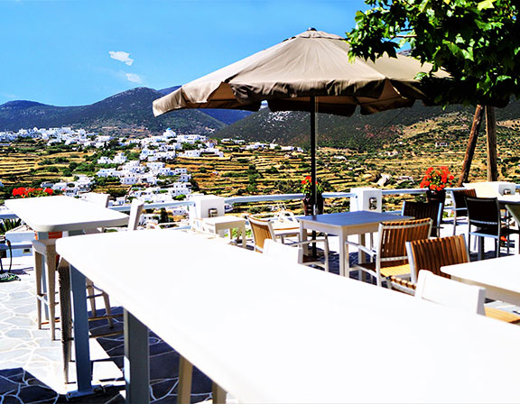 The pool bar with panoramic view of the villages