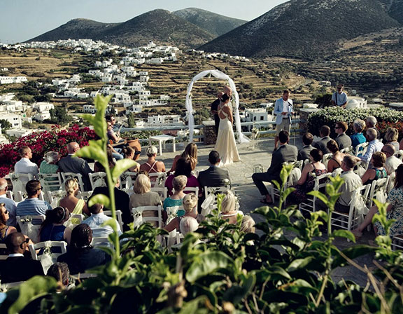 Wedding ceremony at hotel Petali Village in Sifnos